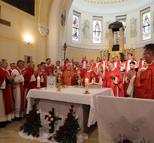 Biskup Škvorčević predvodio misno slavlje Stepinčeva u Krašiću